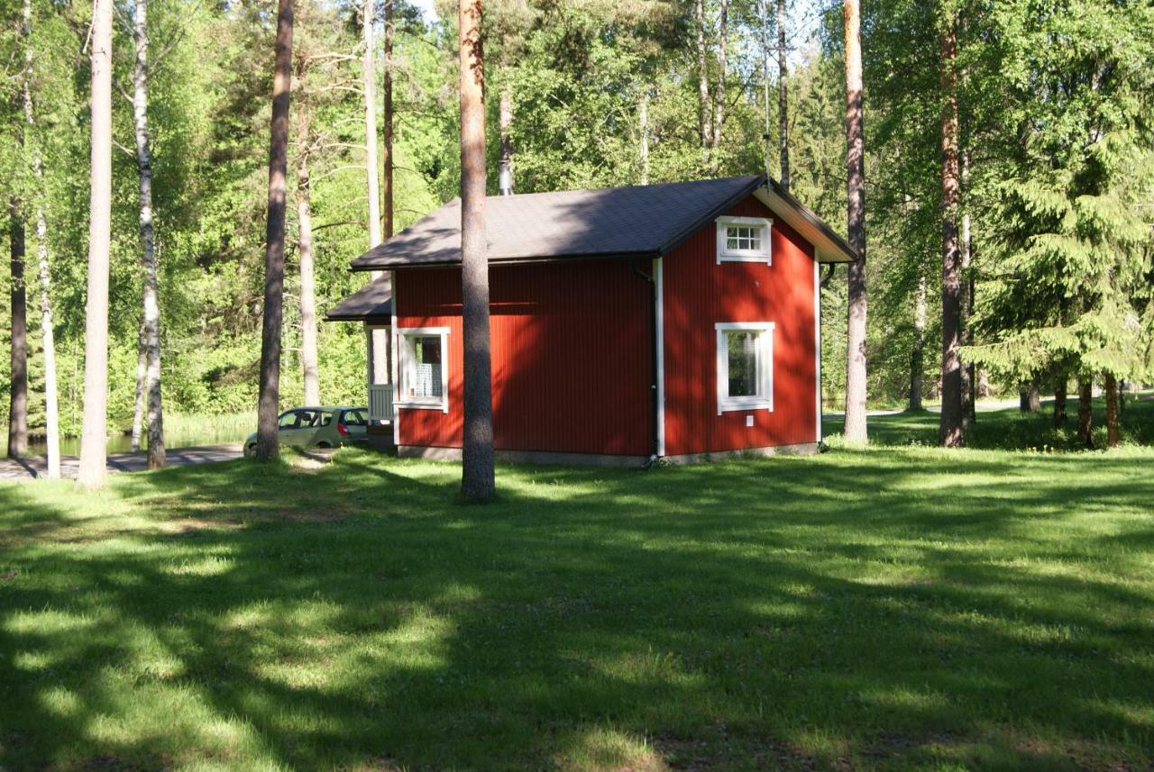 Отель Seinaejoen Leirintaealue Сейняйоки Экстерьер фото